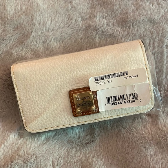 Dooney & Bourke Slim Phone Case in White ZR022 NWT - Picture 15 of 15